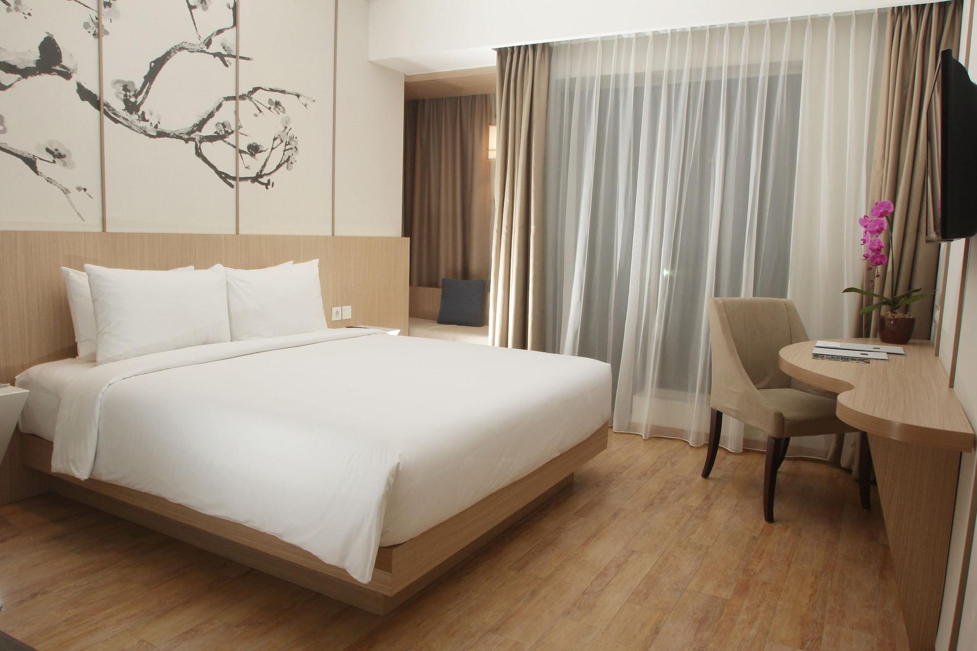 Hotel Santika Mega City Bekasi Zewnętrze zdjęcie