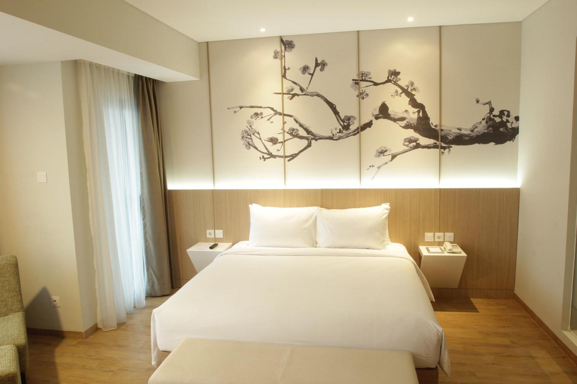Hotel Santika Mega City Bekasi Zewnętrze zdjęcie