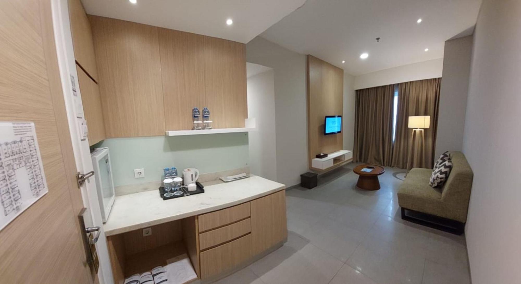 Hotel Santika Mega City Bekasi Zewnętrze zdjęcie